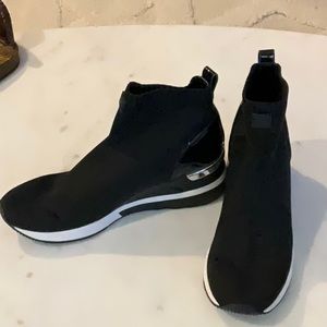 Michael Kors soft top tennis shoes